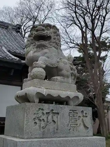 白羽神社の狛犬