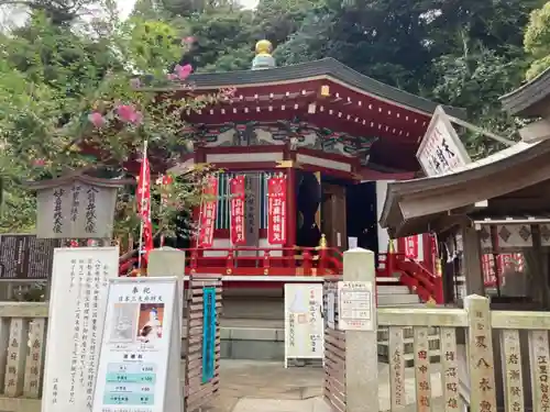 江島神社の末社