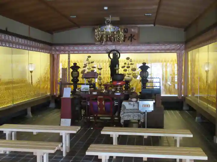 櫻本坊の末社・摂社