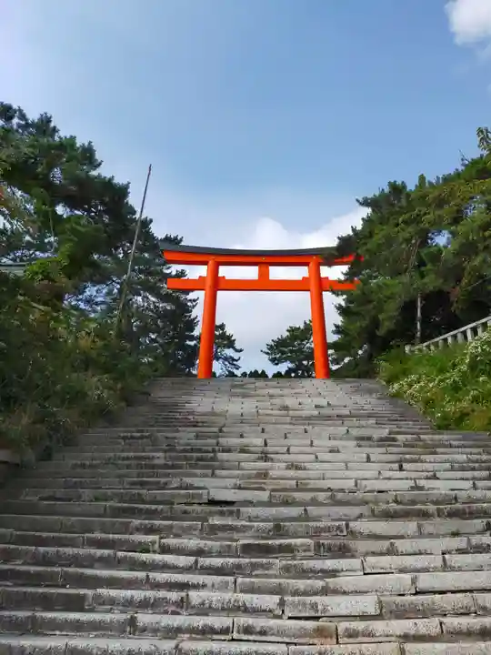 函館護國神社の鳥居