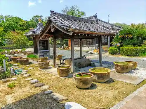 弘誓院の手水舎