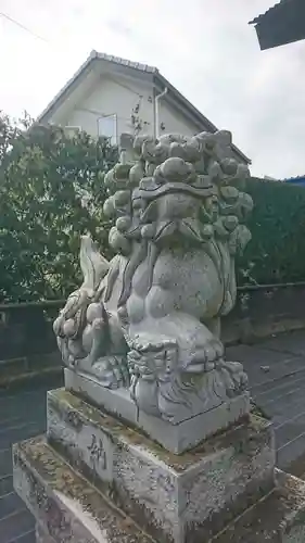 高田神社の狛犬