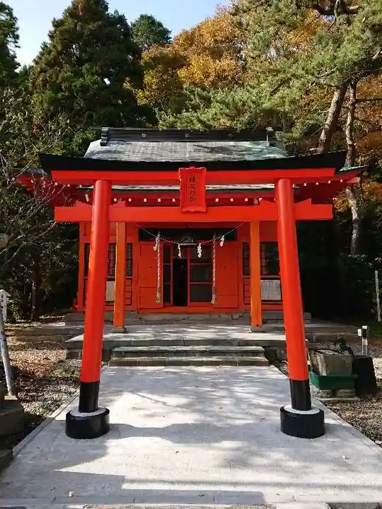 函館八幡宮の末社・摂社