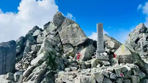 雄山神社峰本社の塔