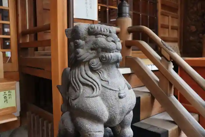 小網神社の狛犬
