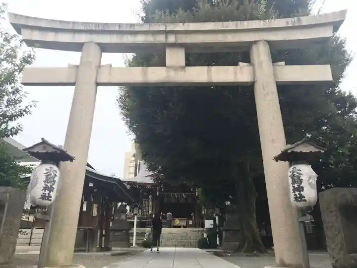 大鳥神社の鳥居