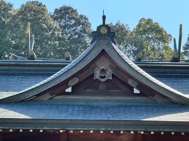 吉野神宮の{uncategorized: "未分類", other: "その他", undefined: "問題あり", building: "その他建物", grave: "お墓", sacred_gate: "鳥居", guardian: "狛犬", statue: "像", buddha: "仏像", history: "歴史", nature: "自然", garden: "庭園", animal: "動物", pagoda: "塔", temizu: "手水舎", mountain_gate: "山門・神門", sanctuary: "本殿・本堂", subordinate: "末社・摂社", art: "芸術", scenery: "景色", jizo: "地蔵", ema: "絵馬", goshuin: "御朱印", omikuji: "おみくじ", items: "授与品その他", amulet: "お守り", goshuincho: "御朱印帳", eats: "食事", festival: "お祭り", votive_dance: "神楽", shichigosan: "七五三参", wedding: "結婚式", experience: "体験その他", initially: "初詣", around: "周辺", anti_infection: "感染症対策"}