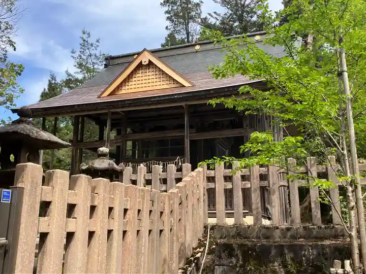 蒼柴神社の本殿・本堂
