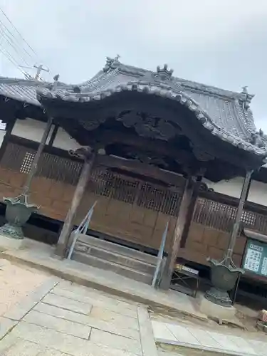 普門寺の本殿