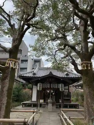 出町妙音堂の本殿・本堂