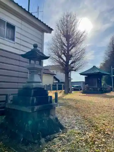 紙敷胡録神社の{uncategorized: "未分類", other: "その他", undefined: "問題あり", building: "その他建物", grave: "お墓", sacred_gate: "鳥居", guardian: "狛犬", statue: "像", buddha: "仏像", history: "歴史", nature: "自然", garden: "庭園", animal: "動物", pagoda: "塔", temizu: "手水舎", mountain_gate: "山門・神門", sanctuary: "本殿・本堂", subordinate: "末社・摂社", art: "芸術", scenery: "景色", jizo: "地蔵", ema: "絵馬", goshuin: "御朱印", omikuji: "おみくじ", items: "授与品その他", amulet: "お守り", goshuincho: "御朱印帳", eats: "食事", festival: "お祭り", votive_dance: "神楽", shichigosan: "七五三参", wedding: "結婚式", experience: "体験その他", initially: "初詣", around: "周辺", anti_infection: "感染症対策"}