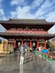 浅草寺の山門