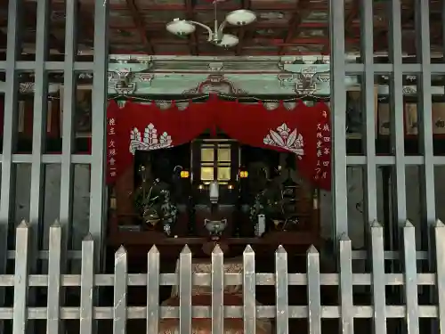 文殊堂の{uncategorized: "未分類", other: "その他", undefined: "問題あり", building: "その他建物", grave: "お墓", sacred_gate: "鳥居", guardian: "狛犬", statue: "像", buddha: "仏像", history: "歴史", nature: "自然", garden: "庭園", animal: "動物", pagoda: "塔", temizu: "手水舎", mountain_gate: "山門・神門", sanctuary: "本殿・本堂", subordinate: "末社・摂社", art: "芸術", scenery: "景色", jizo: "地蔵", ema: "絵馬", goshuin: "御朱印", omikuji: "おみくじ", items: "授与品その他", amulet: "お守り", goshuincho: "御朱印帳", eats: "食事", festival: "お祭り", votive_dance: "神楽", shichigosan: "七五三参", wedding: "結婚式", experience: "体験その他", initially: "初詣", around: "周辺", anti_infection: "感染症対策"}