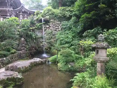 伊奈波神社の庭園