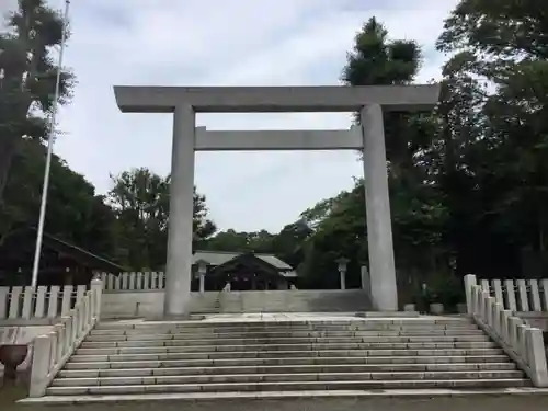 皇大神宮（烏森神社）の鳥居