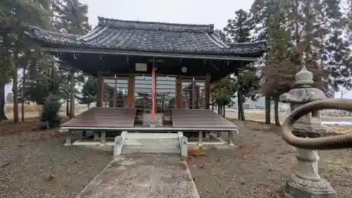 大木本神社の{uncategorized: "未分類", other: "その他", undefined: "問題あり", building: "その他建物", grave: "お墓", sacred_gate: "鳥居", guardian: "狛犬", statue: "像", buddha: "仏像", history: "歴史", nature: "自然", garden: "庭園", animal: "動物", pagoda: "塔", temizu: "手水舎", mountain_gate: "山門・神門", sanctuary: "本殿・本堂", subordinate: "末社・摂社", art: "芸術", scenery: "景色", jizo: "地蔵", ema: "絵馬", goshuin: "御朱印", omikuji: "おみくじ", items: "授与品その他", amulet: "お守り", goshuincho: "御朱印帳", eats: "食事", festival: "お祭り", votive_dance: "神楽", shichigosan: "七五三参", wedding: "結婚式", experience: "体験その他", initially: "初詣", around: "周辺", anti_infection: "感染症対策"}