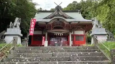 飯野川亀森八幡神社の本殿