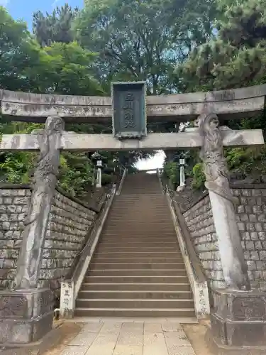 品川神社の{uncategorized: "未分類", other: "その他", undefined: "問題あり", building: "その他建物", grave: "お墓", sacred_gate: "鳥居", guardian: "狛犬", statue: "像", buddha: "仏像", history: "歴史", nature: "自然", garden: "庭園", animal: "動物", pagoda: "塔", temizu: "手水舎", mountain_gate: "山門・神門", sanctuary: "本殿・本堂", subordinate: "末社・摂社", art: "芸術", scenery: "景色", jizo: "地蔵", ema: "絵馬", goshuin: "御朱印", omikuji: "おみくじ", items: "授与品その他", amulet: "お守り", goshuincho: "御朱印帳", eats: "食事", festival: "お祭り", votive_dance: "神楽", shichigosan: "七五三参", wedding: "結婚式", experience: "体験その他", initially: "初詣", around: "周辺", anti_infection: "感染症対策"}