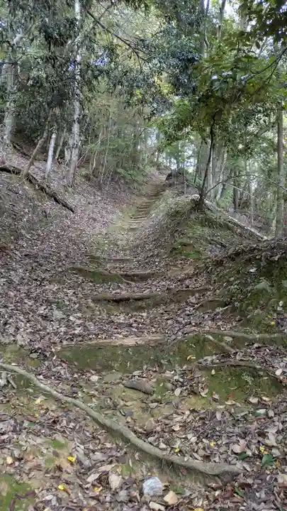 後深草天皇皇子 性仁親王墓・文覚上人墓(京都府)
