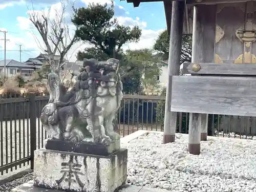 河田神社の狛犬