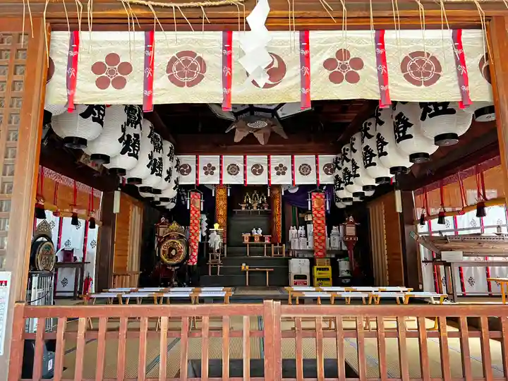 御厨神社の本殿・本堂
