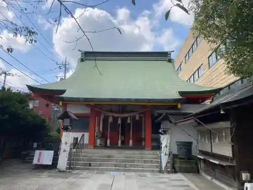 氷川鍬神社の本殿