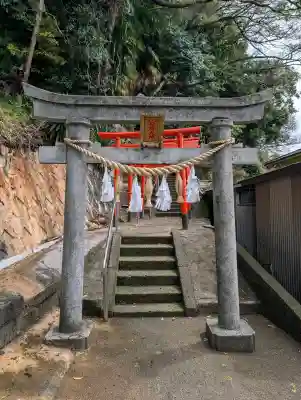 稲荷神社の鳥居