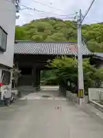 八幡神社の{uncategorized: "未分類", other: "その他", undefined: "問題あり", building: "その他建物", grave: "お墓", sacred_gate: "鳥居", guardian: "狛犬", statue: "像", buddha: "仏像", history: "歴史", nature: "自然", garden: "庭園", animal: "動物", pagoda: "塔", temizu: "手水舎", mountain_gate: "山門・神門", sanctuary: "本殿・本堂", subordinate: "末社・摂社", art: "芸術", scenery: "景色", jizo: "地蔵", ema: "絵馬", goshuin: "御朱印", omikuji: "おみくじ", items: "授与品その他", amulet: "お守り", goshuincho: "御朱印帳", eats: "食事", festival: "お祭り", votive_dance: "神楽", shichigosan: "七五三参", wedding: "結婚式", experience: "体験その他", initially: "初詣", around: "周辺", anti_infection: "感染症対策"}