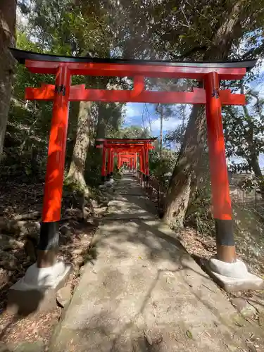 二葉姫稲荷神社の鳥居