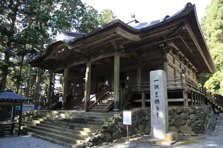 箟峯寺の本殿・本堂