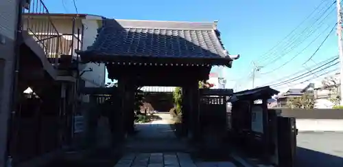 九品寺の山門