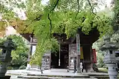 岩之上堂の建物その他