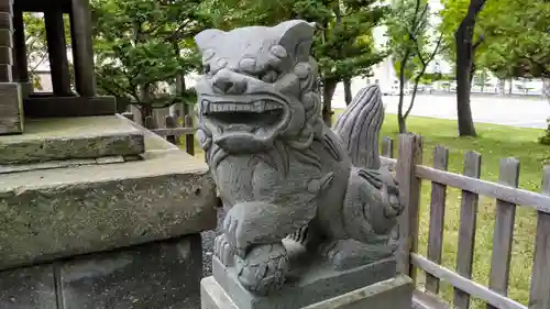 札幌神社の狛犬