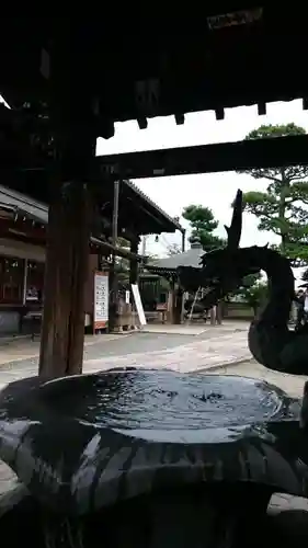 葛井寺の手水