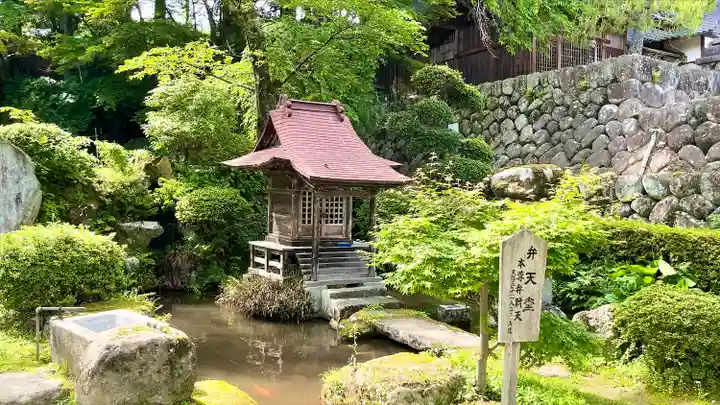瑠璃寺の末社・摂社