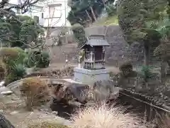 東観寺の末社