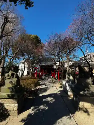 北野天神（仲六郷北野神社）の{uncategorized: "未分類", other: "その他", undefined: "問題あり", building: "その他建物", grave: "お墓", sacred_gate: "鳥居", guardian: "狛犬", statue: "像", buddha: "仏像", history: "歴史", nature: "自然", garden: "庭園", animal: "動物", pagoda: "塔", temizu: "手水舎", mountain_gate: "山門・神門", sanctuary: "本殿・本堂", subordinate: "末社・摂社", art: "芸術", scenery: "景色", jizo: "地蔵", ema: "絵馬", goshuin: "御朱印", omikuji: "おみくじ", items: "授与品その他", amulet: "お守り", goshuincho: "御朱印帳", eats: "食事", festival: "お祭り", votive_dance: "神楽", shichigosan: "七五三参", wedding: "結婚式", experience: "体験その他", initially: "初詣", around: "周辺", anti_infection: "感染症対策"}