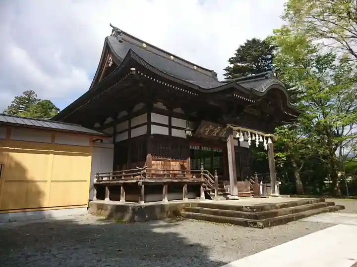 篠座神社の本殿・本堂