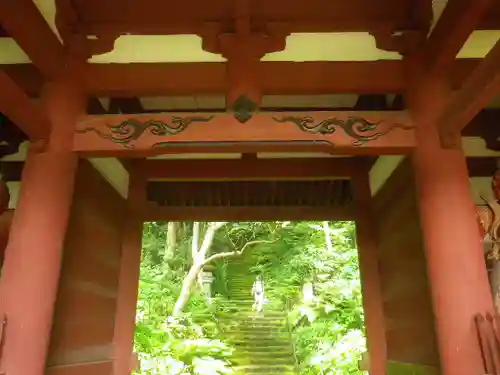 妙法寺の山門