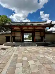 法隆寺の山門