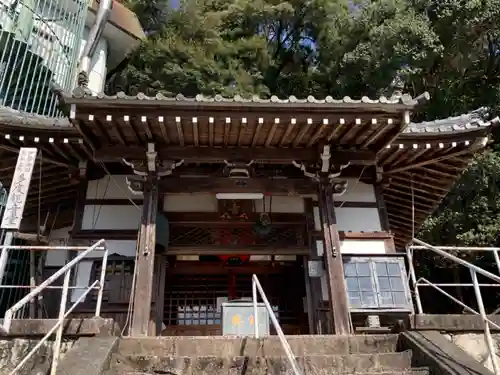 多度観音堂の本殿・本堂