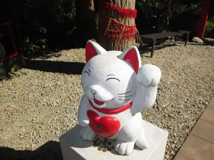 鹿角八坂神社の狛犬