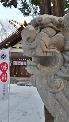 新琴似神社の狛犬