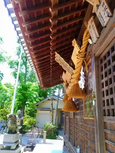 八王子神社の本殿・本堂