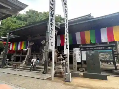 青岸渡寺の本殿・本堂