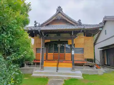 威宝院の本殿・本堂