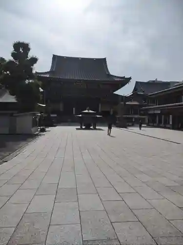 川崎大師（平間寺）の本殿・本堂