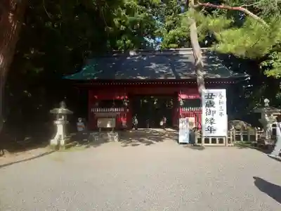 出羽神社(出羽三山神社)~三神合祭殿~の山門・神門