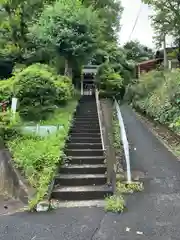 辰の谷稲荷社(神奈川県)