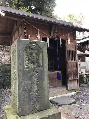 中氷川神社の末社